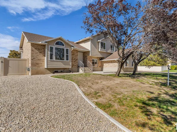 10394 S Cherry Grove Way, South Jordan, UT 84095