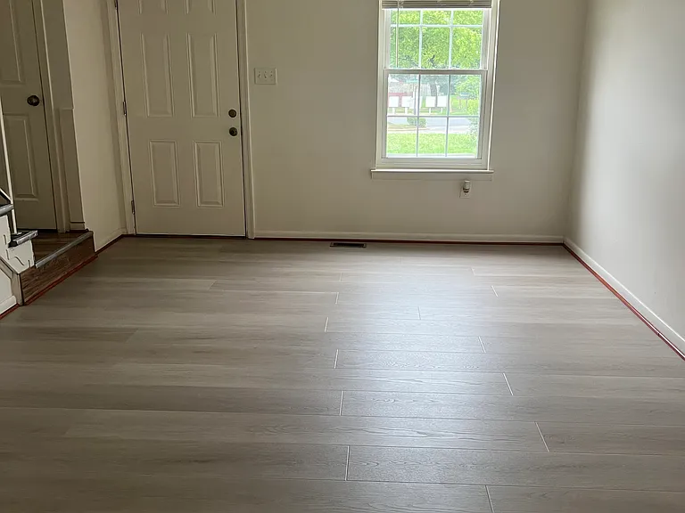 8218 Consett Ct — Photo 10