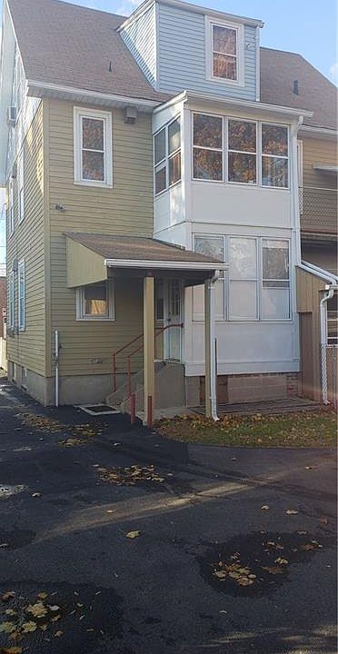 2nd image of 70 Francis Ave