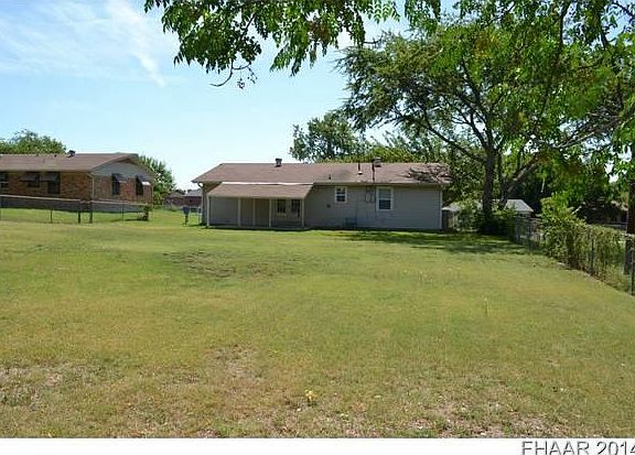 2nd image of 305 Sherwood Ave