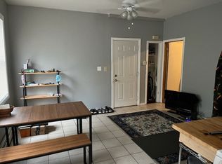 96 Penn St #1R, Providence, RI 02909