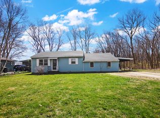 5748 W 1000n Rd, Kankakee, IL 60901