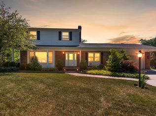 1036 Shelter Ln, Lansing, MI 48912