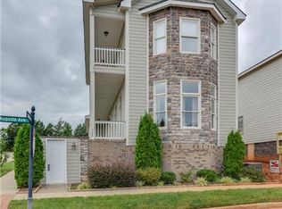 328 Augusta Ave, Pleasant View, TN 37146