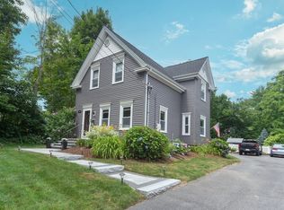 28 Oak St, Bridgewater, MA 02324