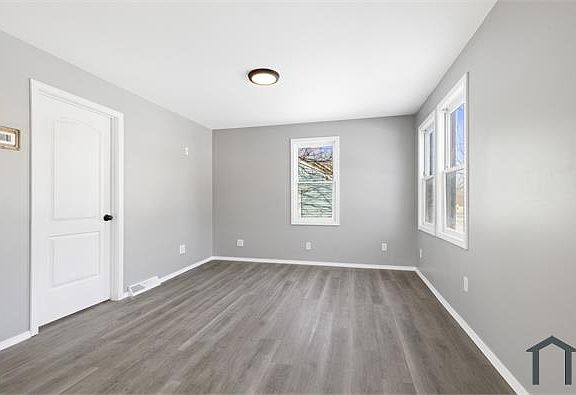 2nd image of 313 Garver Ave