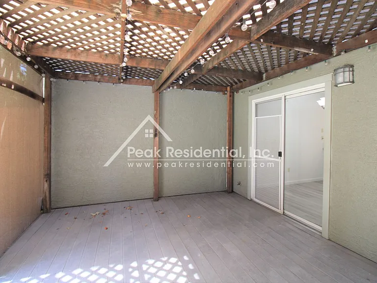 2641 Decker Way — Photo 29
