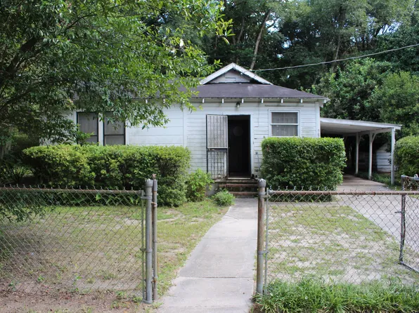 9858 Highland Ave, Jacksonville, FL 32208