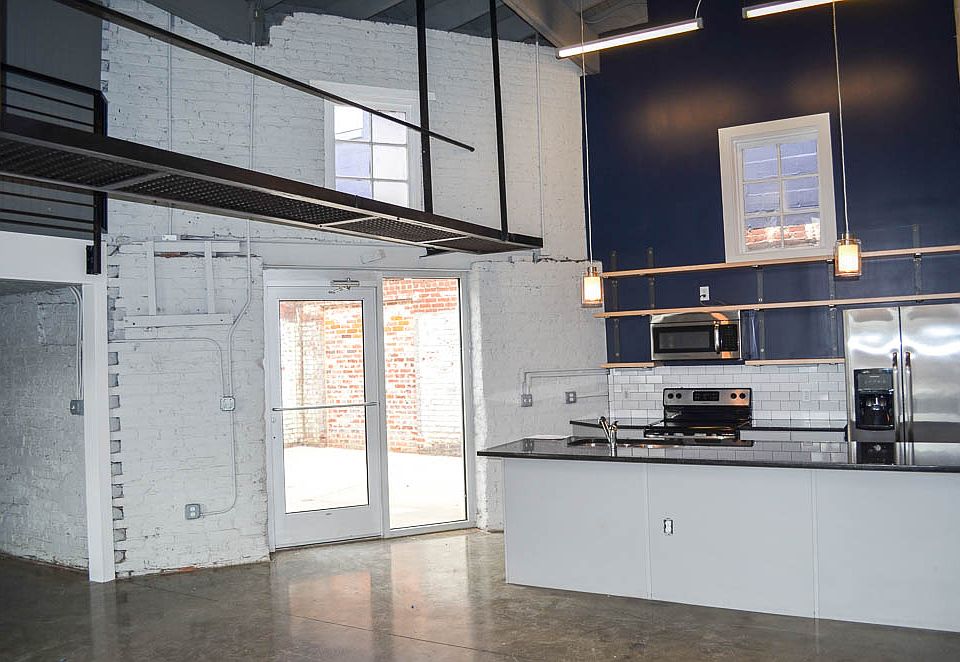 1st image of 1527 W Main St #1