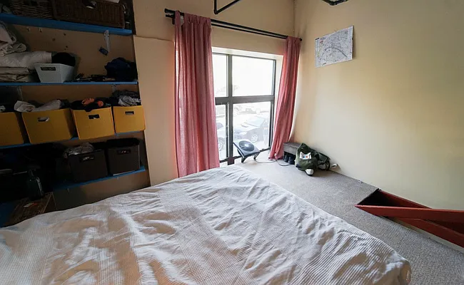 Rented by Manhattan Management LLC | media 6