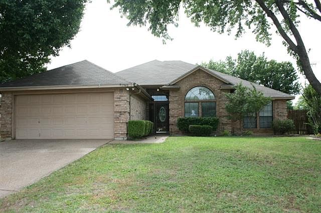 1st image of 3948 Blue Pond Cir
