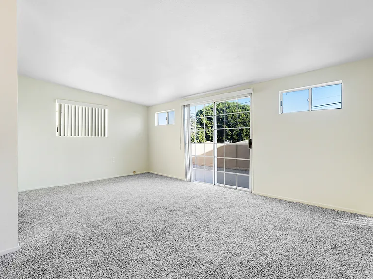 12058 Culver Blvd — Photo 11
