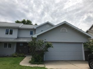 250 Augusta Dr, Madison, WI 53717