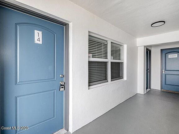 2nd image of 1031 Park Dr #14