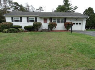 455 Leon Dr, Endicott, NY 13760