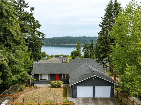 5055 Honeymoon Bay Road, Freeland, WA 98249