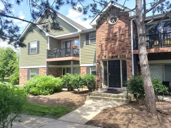 1577 Raymond Dr APT 201, Naperville, IL 60563