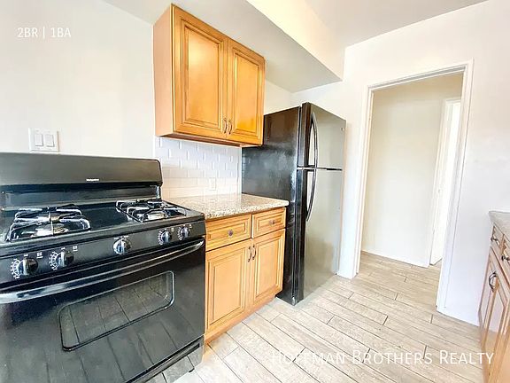 2nd image of 3601 Westwood Blvd APT 1