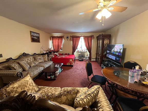 4th image of 17231 Highland Ave APT 2C