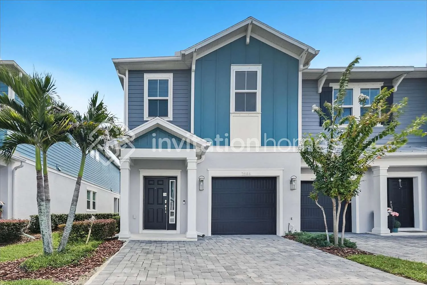 2886 Grand Kemerton Pl Tampa, FL 33618 — Photo 1