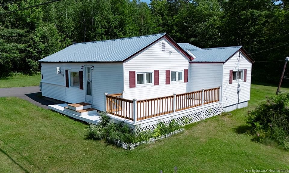 1st image of 74 Hazelton Rd