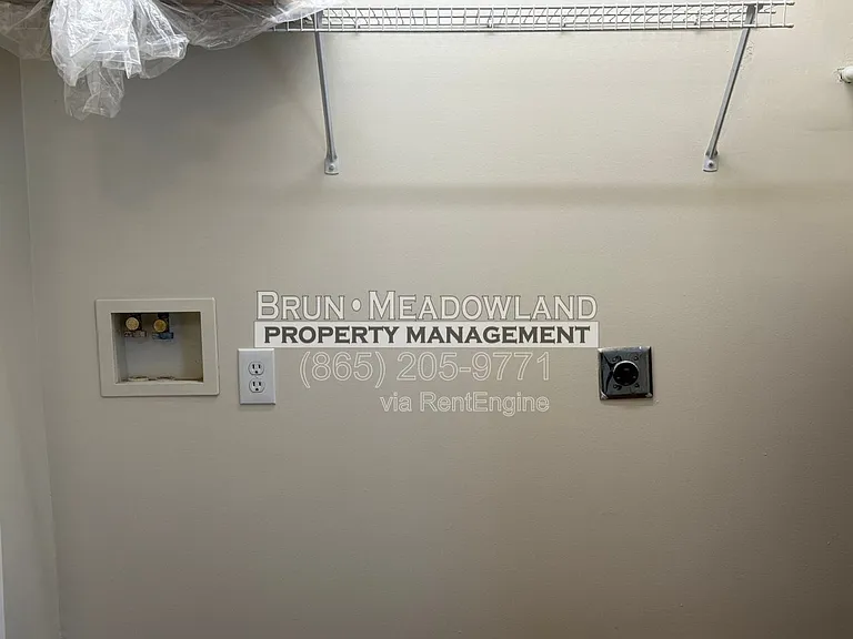5622 Boxwood Garden Way — Photo 12