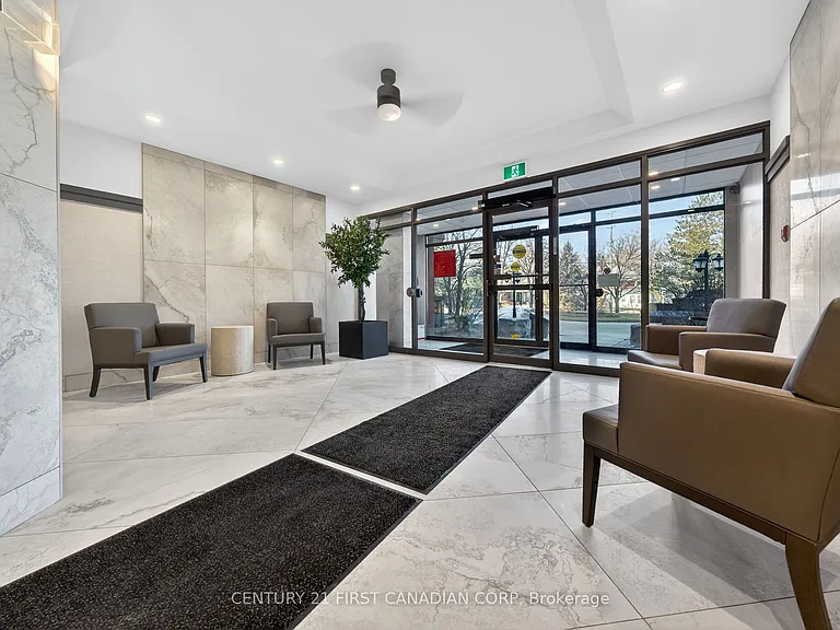 600 Talbot St #412 — Photo 5