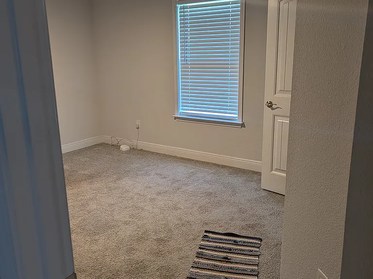 22877 Ridgewood Dr #1 — Photo 3