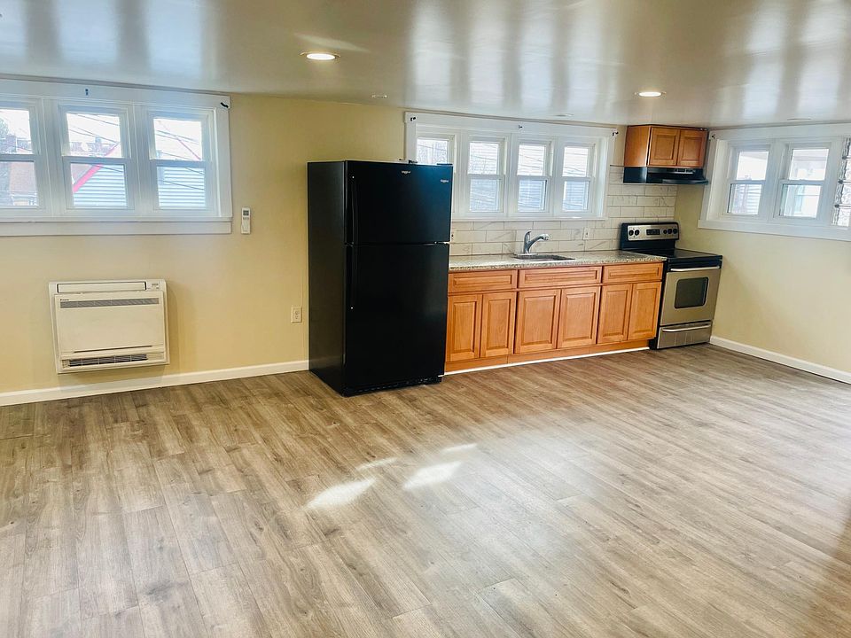 1311 Northampton St Easton PA Zillow