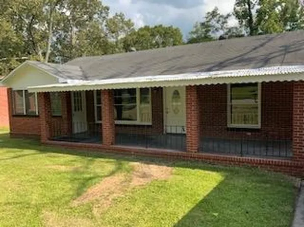 17 Malone Dr, Columbus, GA 31903