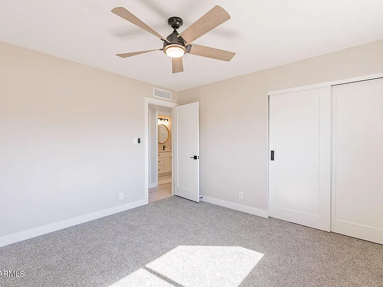 8202 E Piccadilly Rd — Photo 24