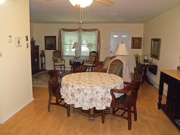 4th image of 59F Buckingham Dr #100F