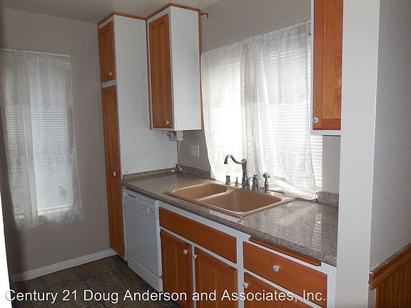 5th image of 2554 Olive Dr APT 103