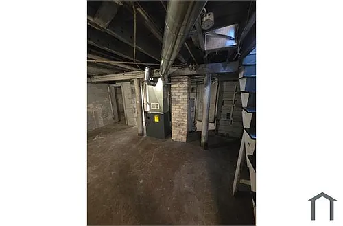 293 Mason Ave Photo 1