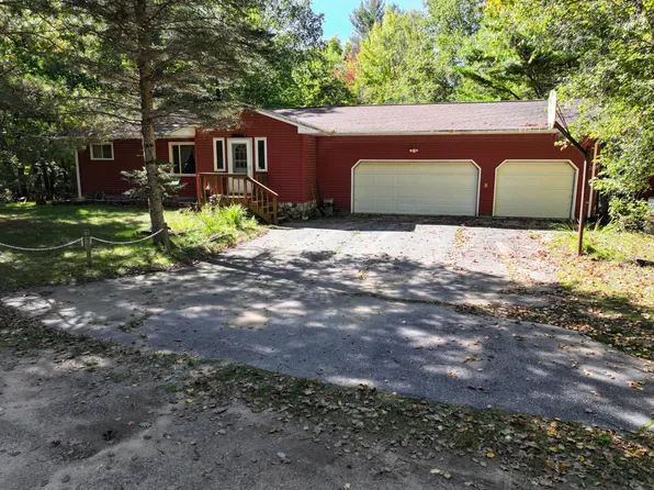 679 Bellview Rd, Eagle River, WI 54521
