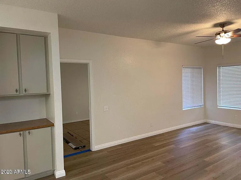 2035 S Elm St #117 — Photo 10
