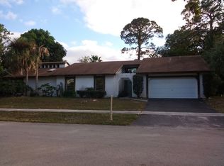 2398 NW 30th St, Boca Raton, FL 33431