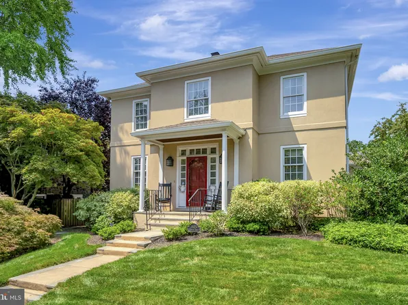 1405 Clinton St, Wilmington, DE 19806