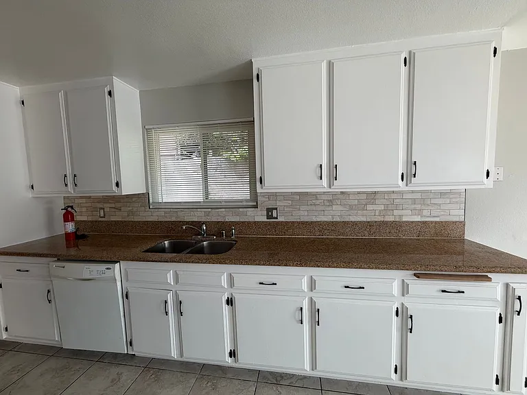 13780 Nogales Dr — Photo 6