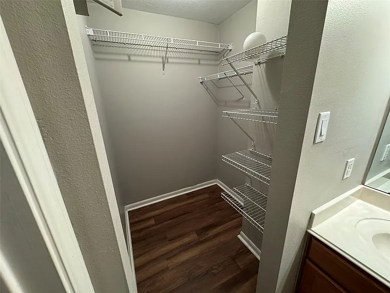 11035 Heather Bluff Ln — Photo 13