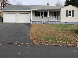 4 Laurie Dr, Enfield, CT 06082