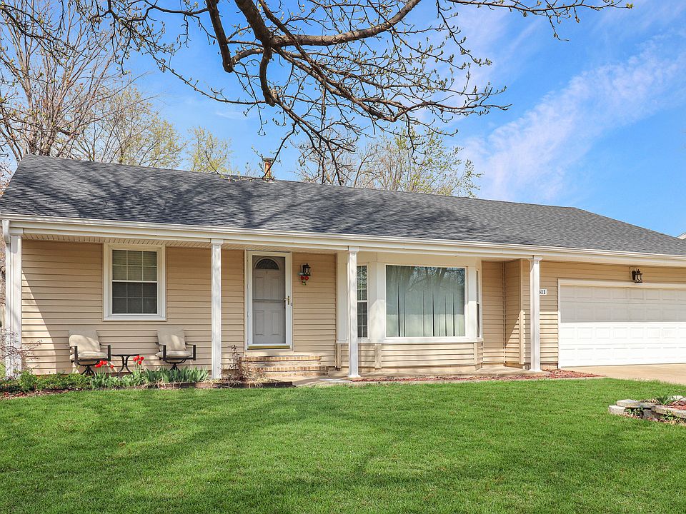 1511 W Crestview Street, Springfield, MO 65807 | Zillow