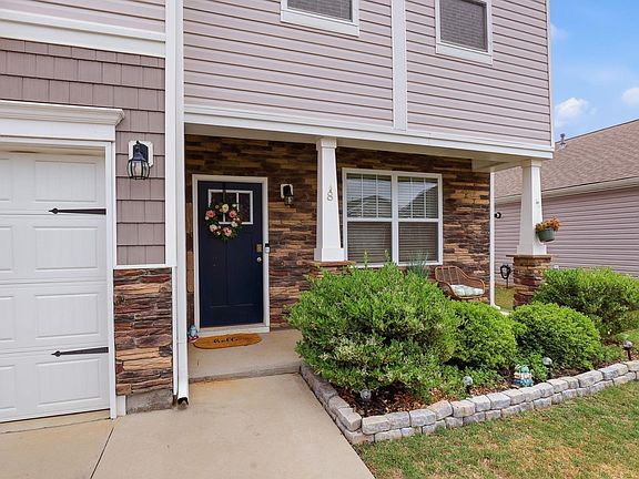 4th image of 8 Garden Hill Rd