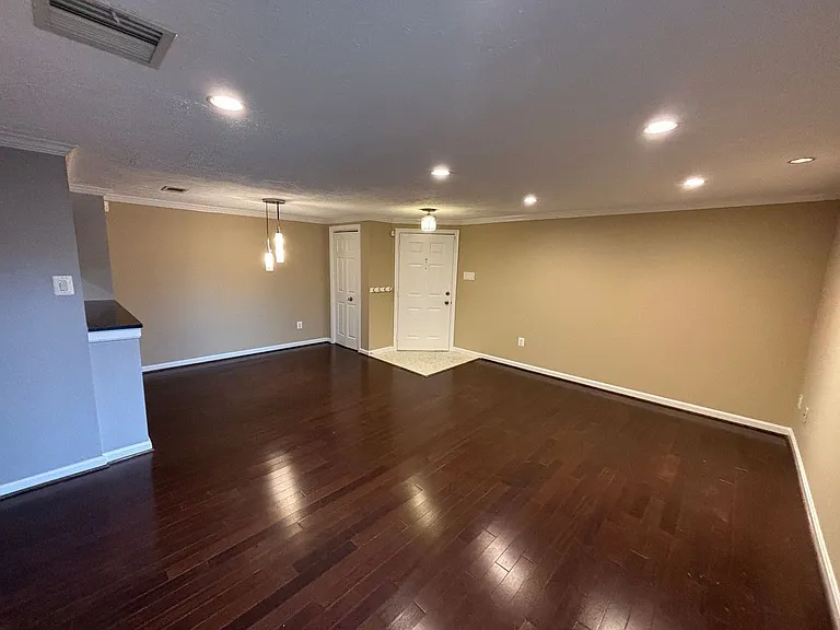 26001 Brigadier Pl #E — Photo 7