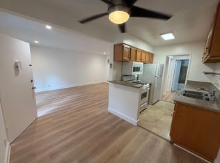 535 Kelton Ave APT 3, Los Angeles, CA 90024