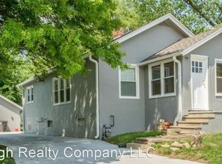 312 Hart Ave, Des Moines, IA 50315