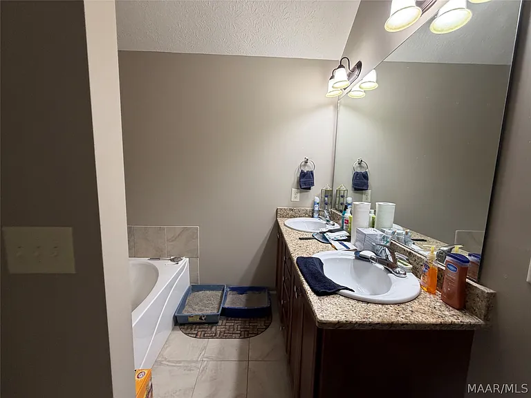 8220 Ryan Ridge Loop — Photo 9