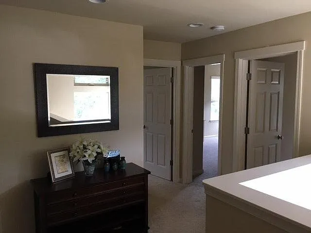 4406 Shelby Rd — Photo 2
