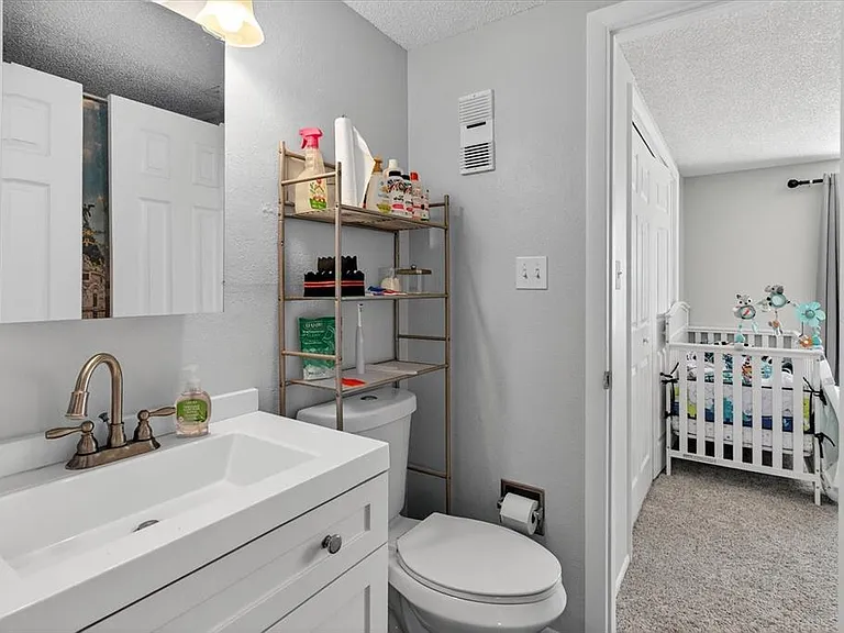 1146 King Arthur Ct #110 — Photo 52