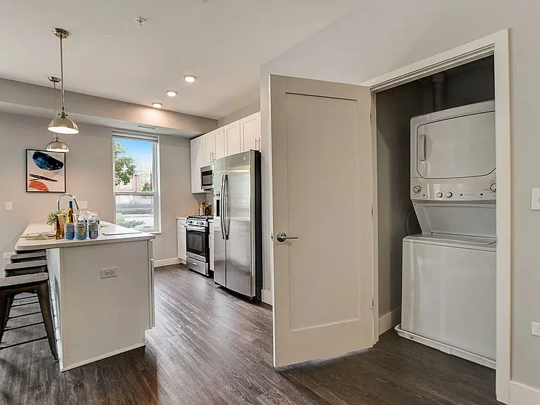 HIGHPOINT Barrington — Photo 145